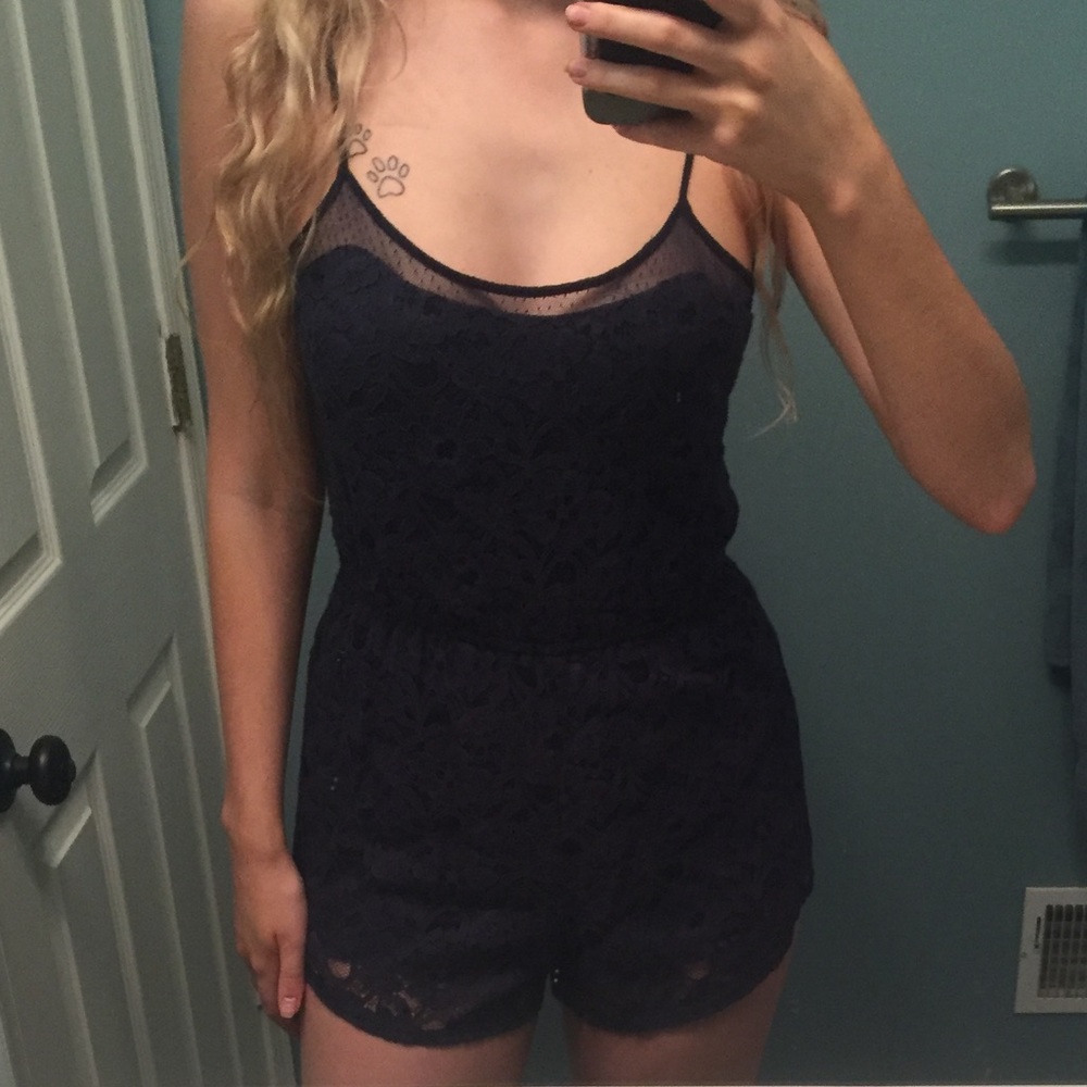lacy navy romper from hollister